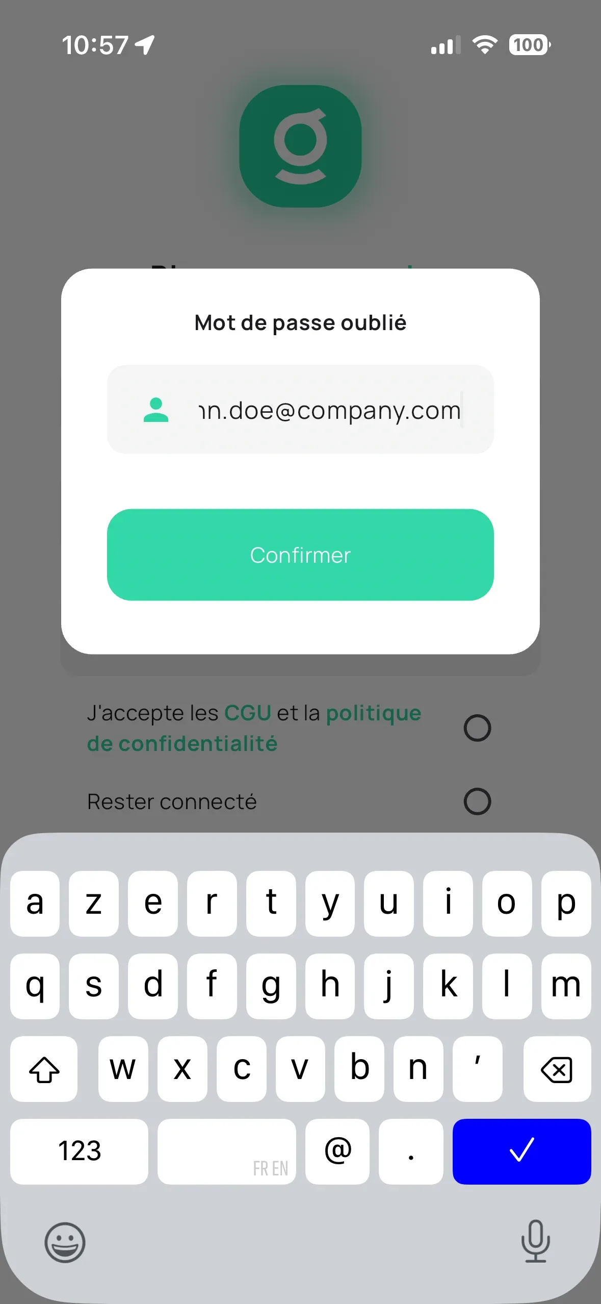 Fenêtre Mot de passe oublié dans Gojee : champ e-mail pré-rempli et bouton vert Confirmer.